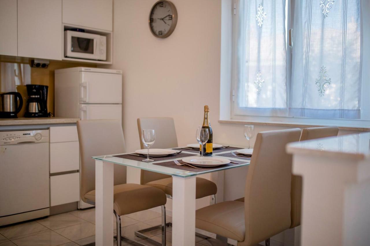 Lili Rab Apartment ราบ ภายนอก รูปภาพ